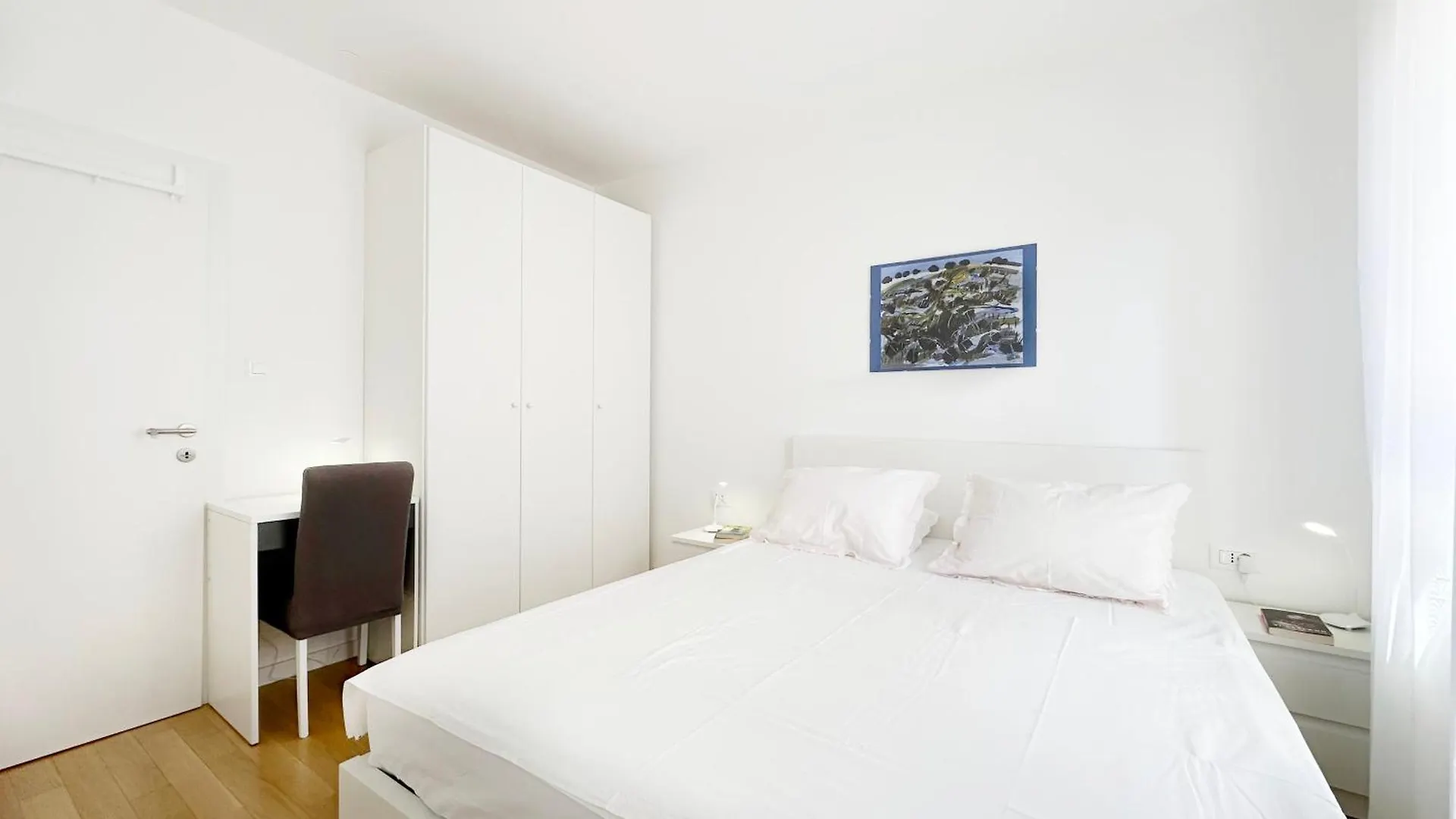 S'Akvarel 1 & 5 - Private Garage Apartment Split