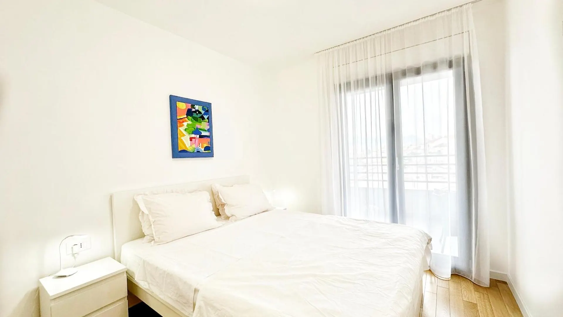 S'Akvarel 1 & 5 - Private Garage Apartment Split